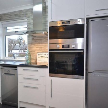 Appartement Ideally Located Modern Flat à Troon Extérieur photo
